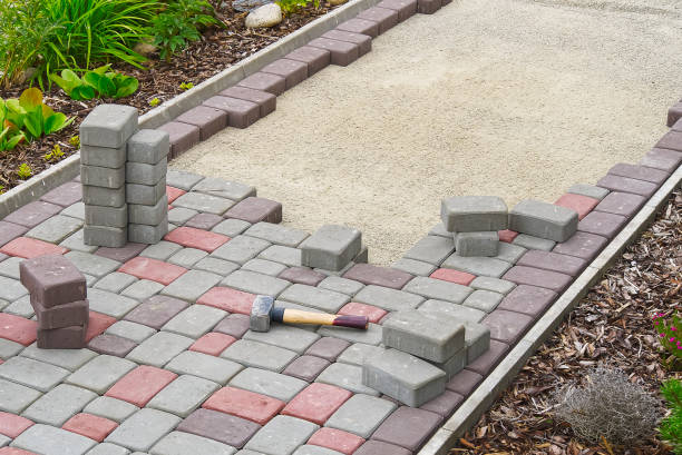 Best Professional Driveway Pavers  in Emeryville, CA